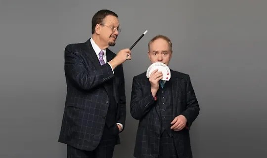 Пенн и Теллер преподают искусство магии (2019)